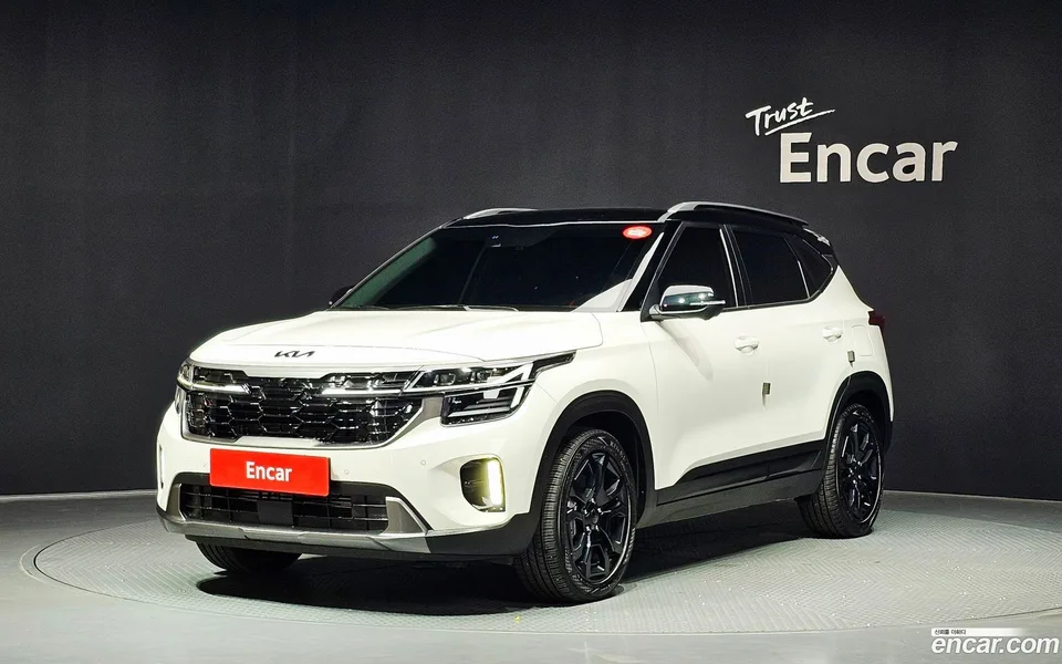 Kia Seltos 1.6 2WD 2025 — photo 1, buy with delivery to Moscow