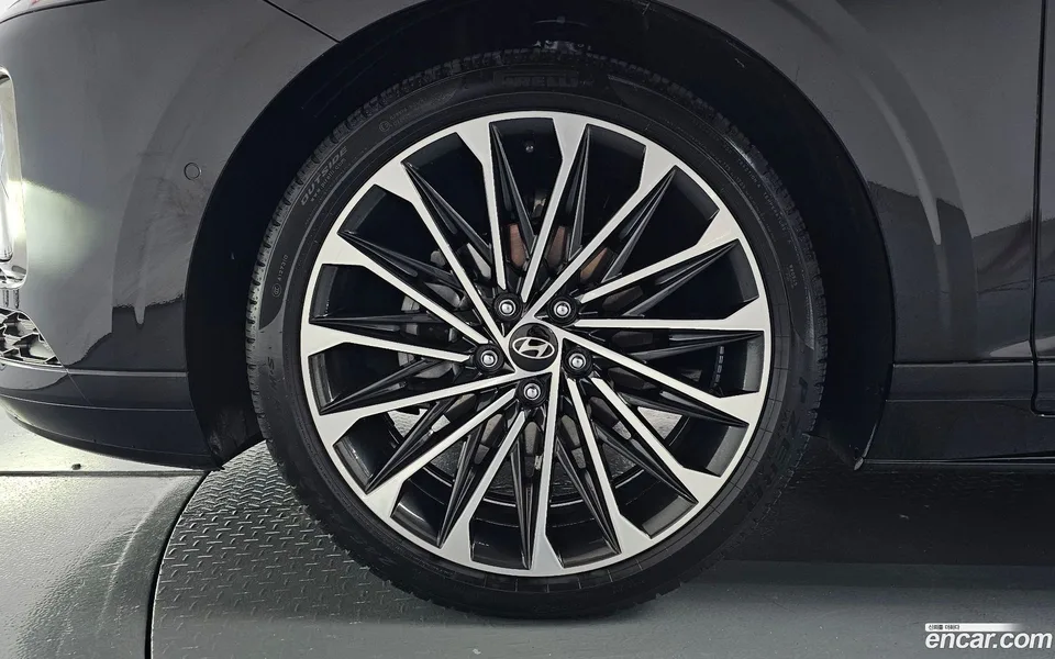 Hyundai Grandeur Hybrid 2025 — thumbnail 5
