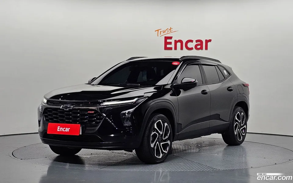 Chevrolet Trax Crossover 1.2 RS 2024 — photo 1, buy with delivery to Moscow