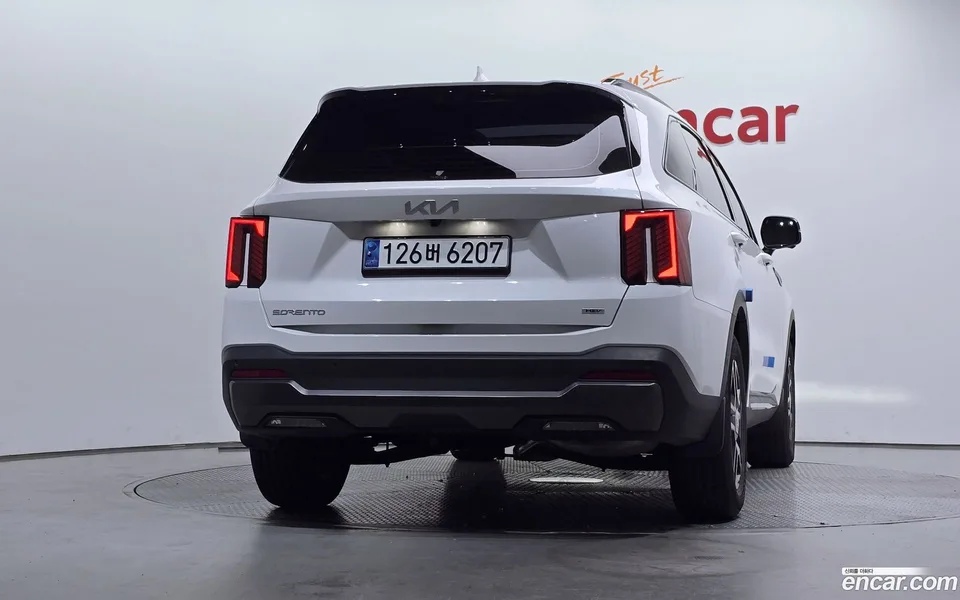Kia Sorento HEV 1.6 2WD 2024 — миниатюра 4