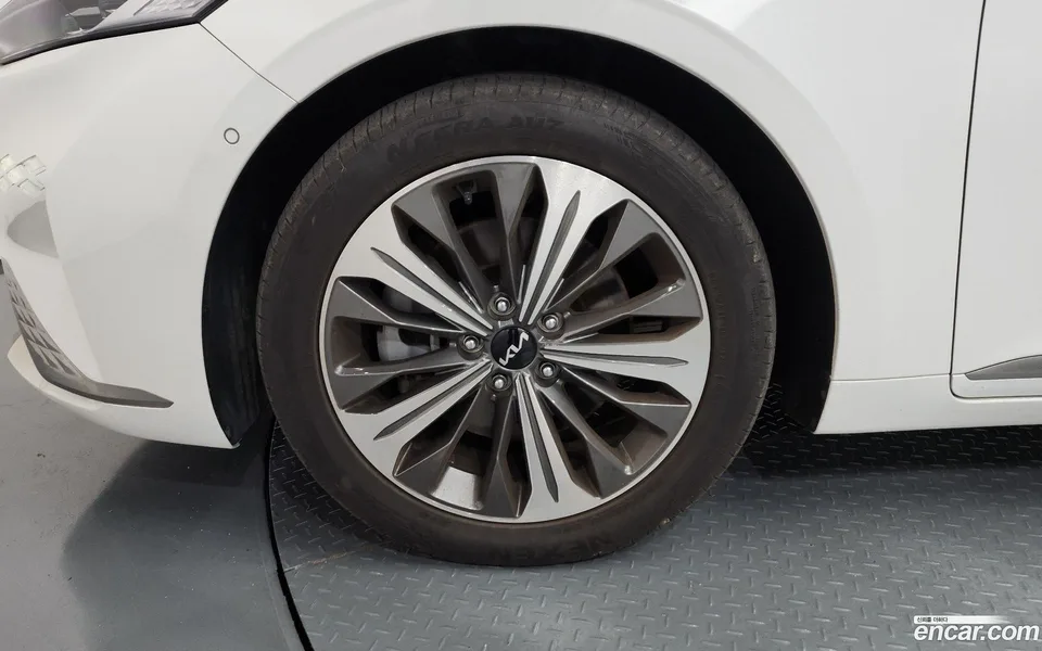Kia K8 3.5 LPG 2WD 2022 — thumbnail 5