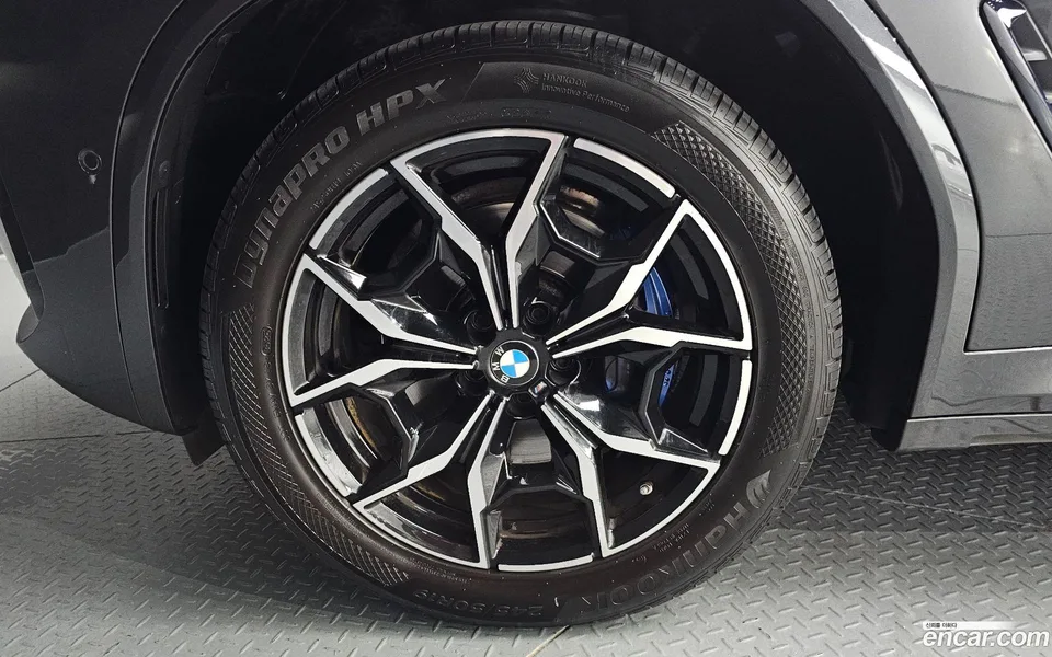 BMW X3 xDrive 20i M 2022 — миниатюра 2