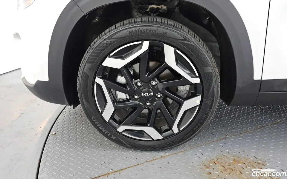 Kia Seltos 2.0 2WD 2025 — thumbnail 2