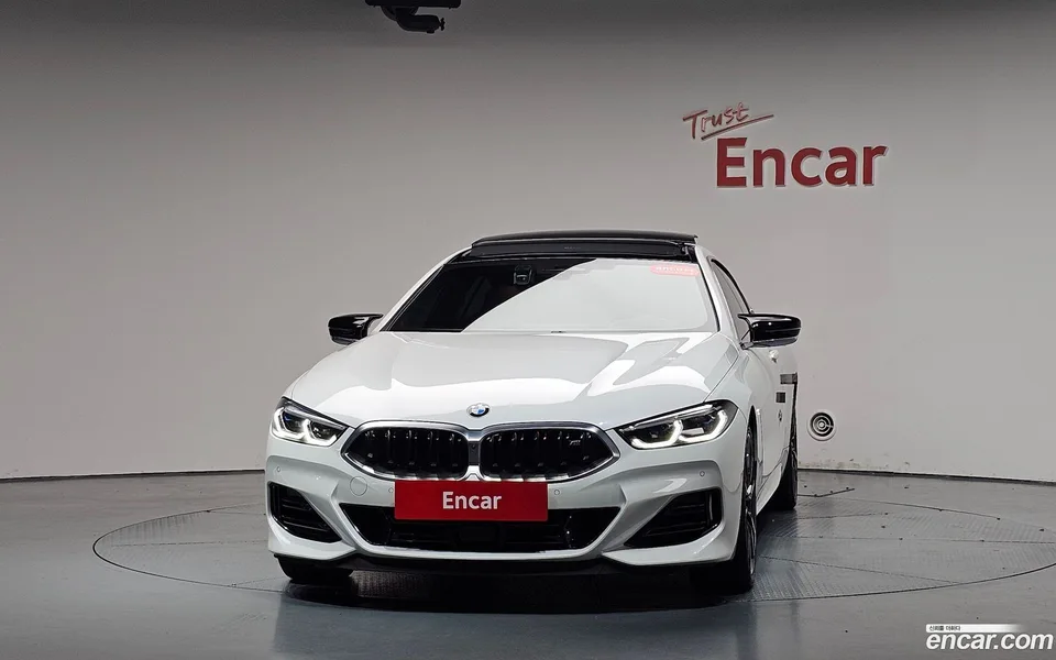 BMW 8 Series M850i xDrive 2024 — thumbnail 3
