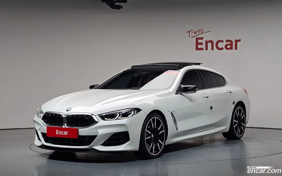 BMW 8 Series M850i xDrive 2024 — photo 1, buy with delivery to Moscow