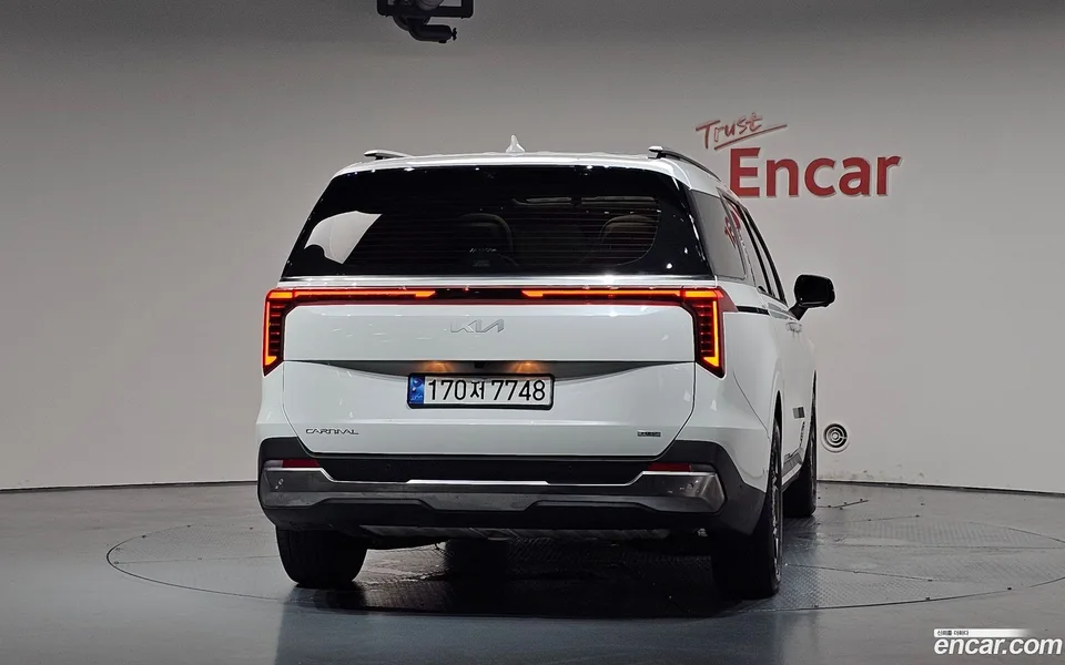 Kia Carnival HEV 7 2024 — thumbnail 4