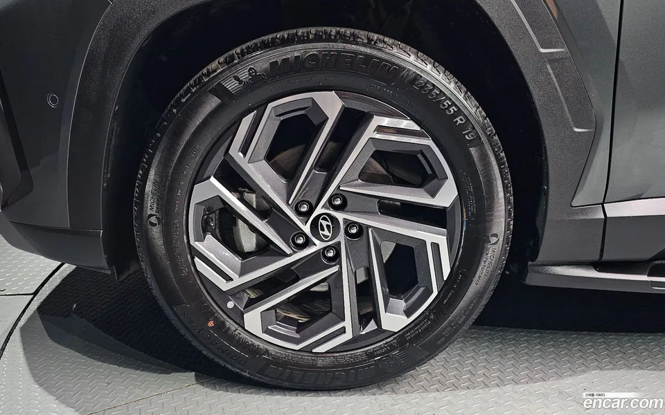 Hyundai Tucson NX4 1.6 4WD 2025 — thumbnail 2