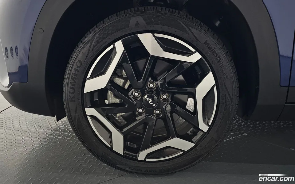 Kia Seltos 1.6 2WD 2024 — thumbnail 2