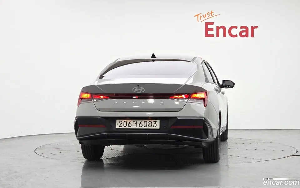 Hyundai Avante CN7 1.6 LPi () 2024 — thumbnail 4