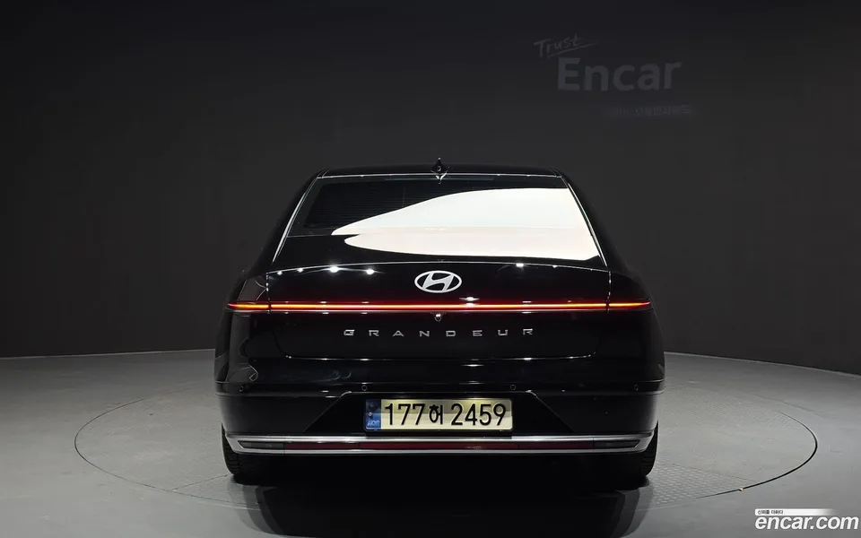 Hyundai Grandeur Hybrid 2023 — thumbnail 4
