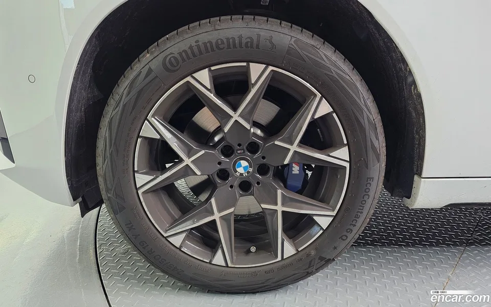 BMW X3 xDrive 20 2025 — thumbnail 2