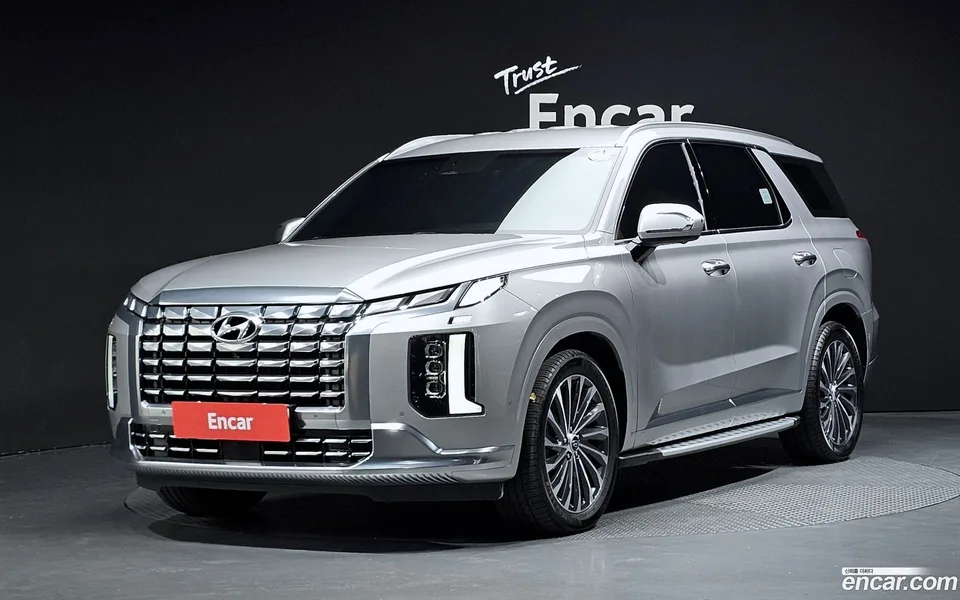 Hyundai Palisade 2.2 4WD 2023 — photo 1, buy with delivery to Moscow