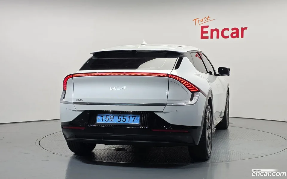 Kia EV6 2022 — thumbnail 4
