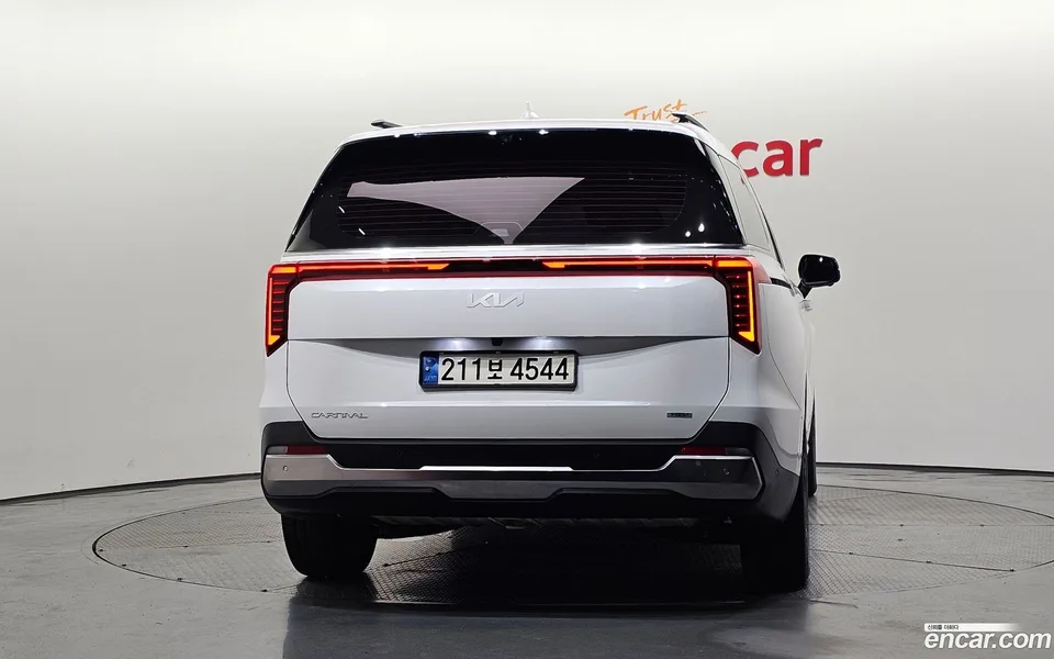 Kia Carnival HEV 9 2024 — thumbnail 4