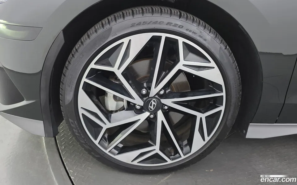 Hyundai Ioniq 6 AWD 2023 — thumbnail 2