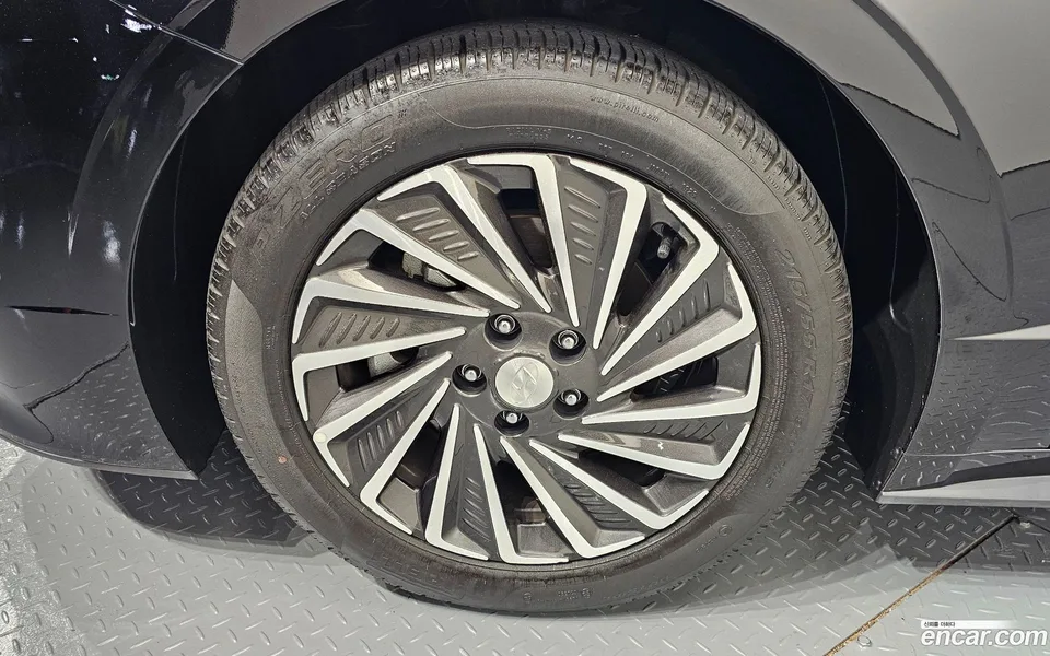 Hyundai Sonata Hybrid 2023 — миниатюра 2