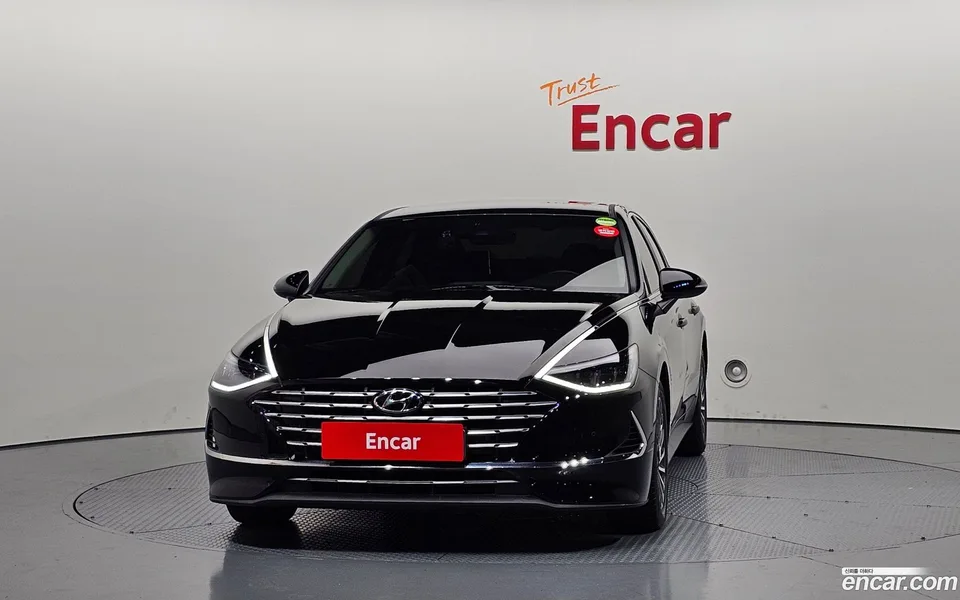 Hyundai Sonata Hybrid 2023 — миниатюра 3