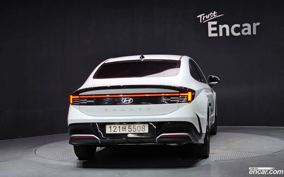 Hyundai Sonata The Edge 2.0 2023 — thumbnail 4