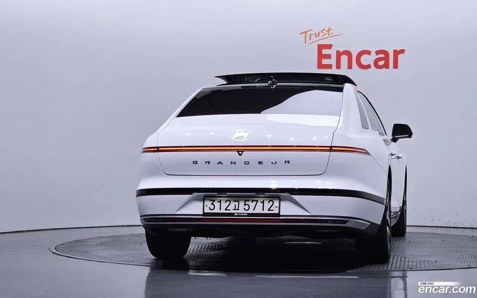 Hyundai Grandeur 2.5 2WD 2024 — thumbnail 4
