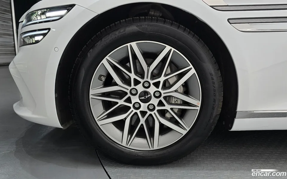 Genesis G80 2.5 AWD 2026 — thumbnail 2