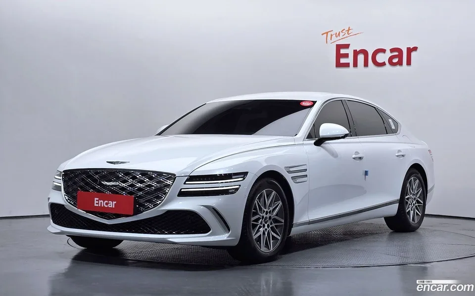 Genesis G80 2.5 AWD 2026 — photo 1, buy with delivery to Moscow