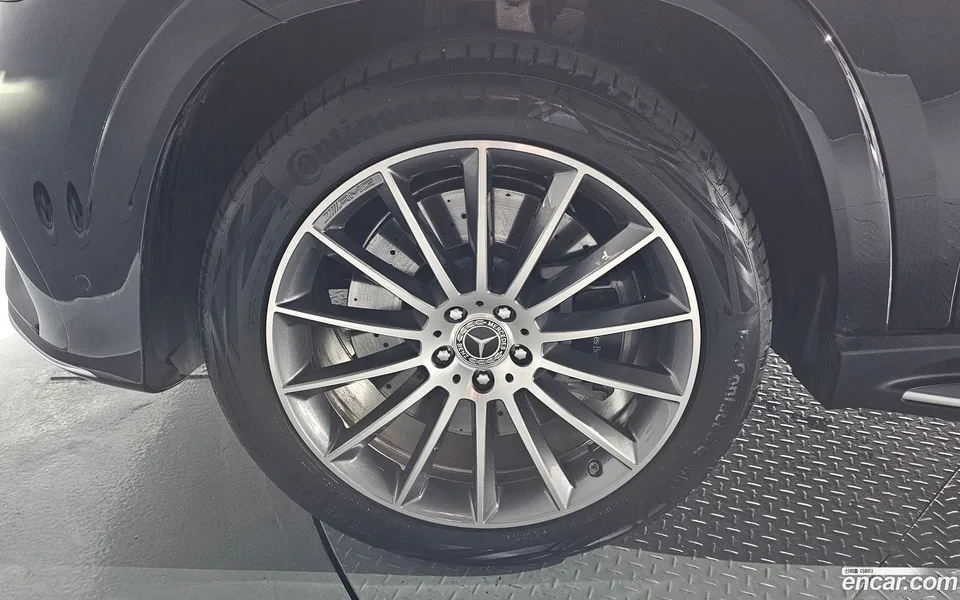 Mercedes-Benz GLE-Class GLE450 4MATIC 2025 — thumbnail 5