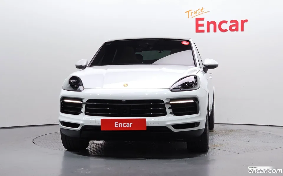 Porsche Cayenne 3.0 2022 — thumbnail 3