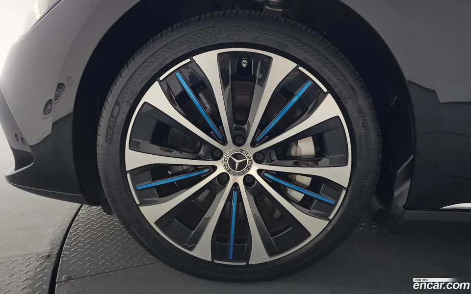 Mercedes-Benz EQE EQE350+ 2023 — thumbnail 2