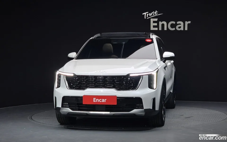 Kia Sorento 2.5T 2WD 2023 — thumbnail 3