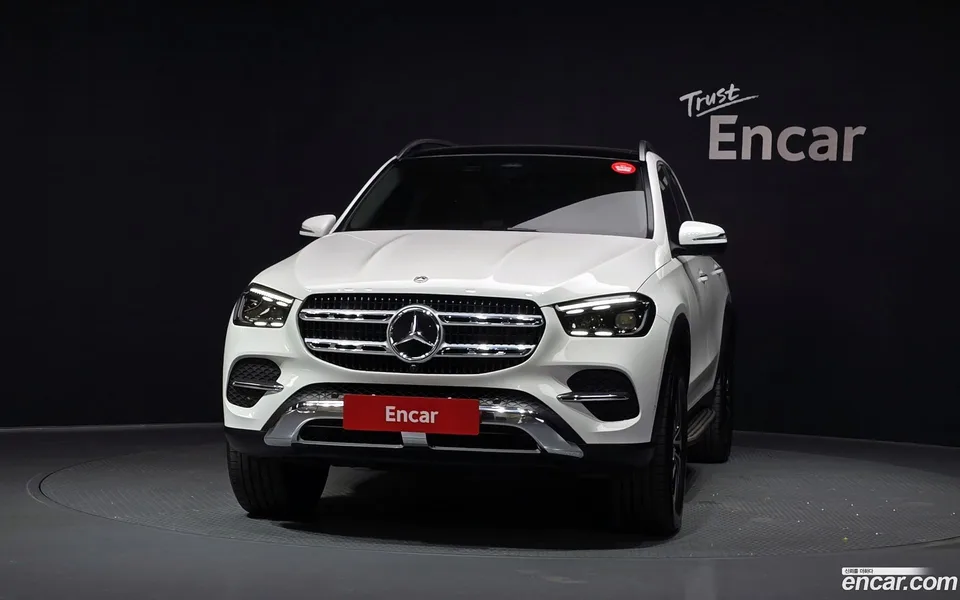Mercedes-Benz GLE-Class GLE450 4MATIC 2026 — thumbnail 3