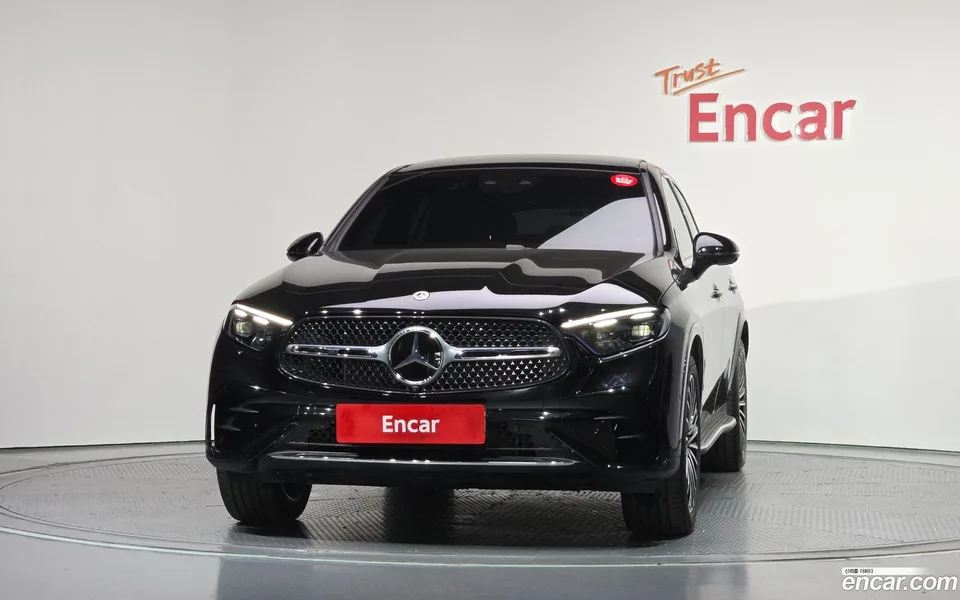 Mercedes-Benz GLC-Class GLC300 4MATIC 2025 — thumbnail 3