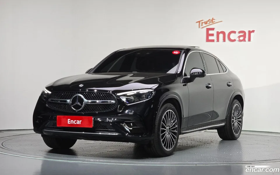 Mercedes-Benz GLC-Class GLC300 4MATIC 2025 — photo 1, buy with delivery to Moscow