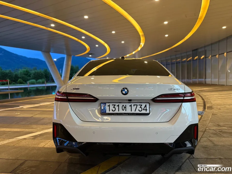 BMW 5 Series 530i xDrive M 2026 — миниатюра 4