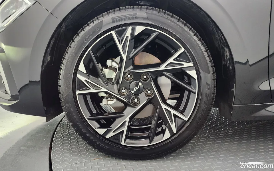 Kia K5 Hybrid 2025 — миниатюра 2