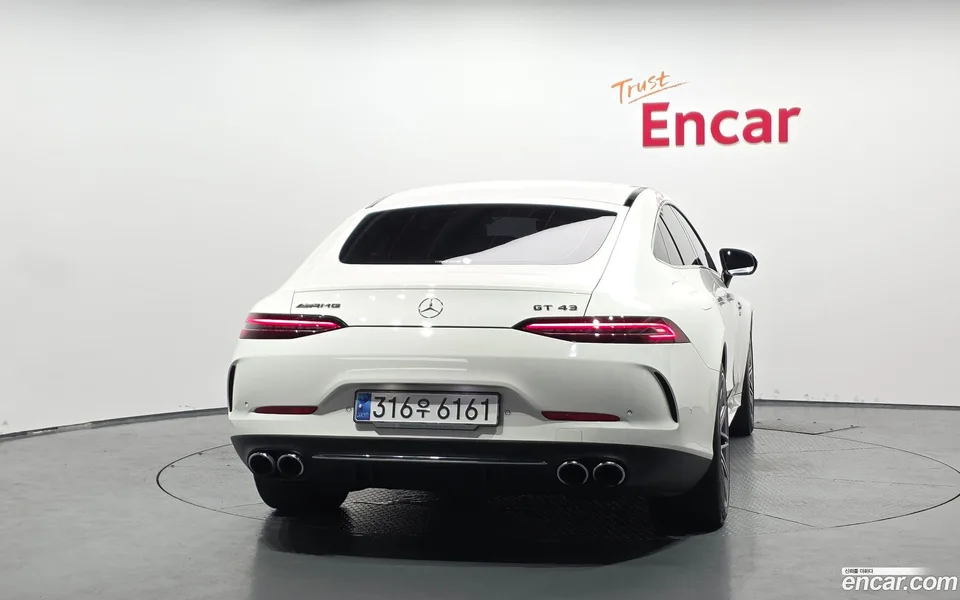 Mercedes-Benz AMG GT 4 43 4MATIC+ 2022 — thumbnail 4