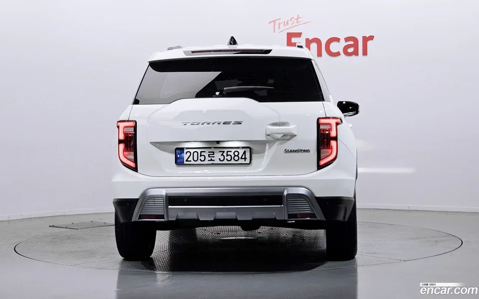 KG Mobility Torres 1.5 4WD 2023 — thumbnail 4