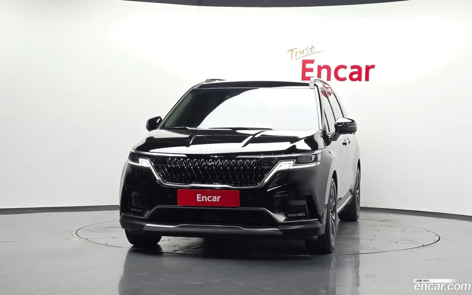 Kia Carnival 9 2022 — thumbnail 3