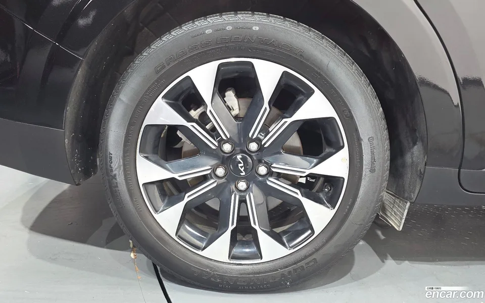 Kia Carnival 9 2022 — thumbnail 5