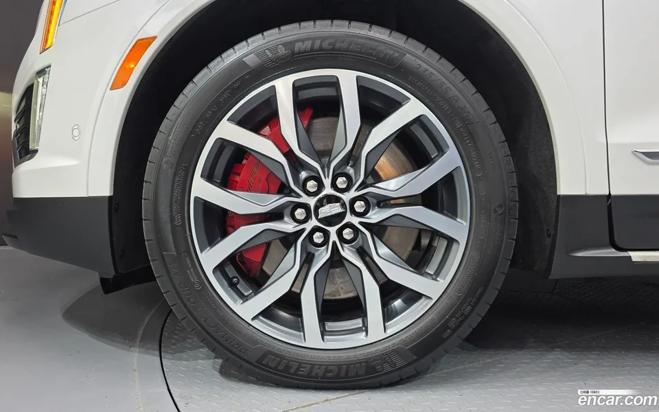 Cadillac XT5 3.6 AWD 2022 — thumbnail 5