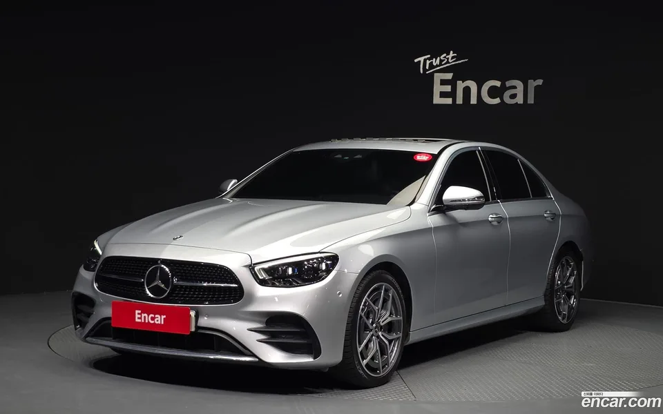 Mercedes-Benz E-Class E220d 4MATIC AMG Line 2022 — photo 1, buy with delivery to Moscow