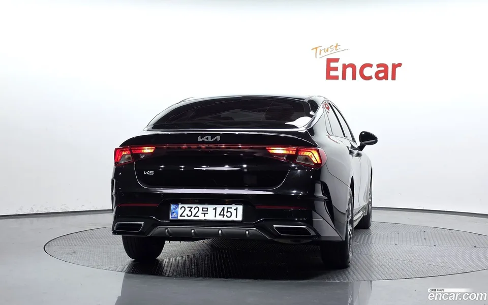 Kia K5 2.0 2023 — thumbnail 4