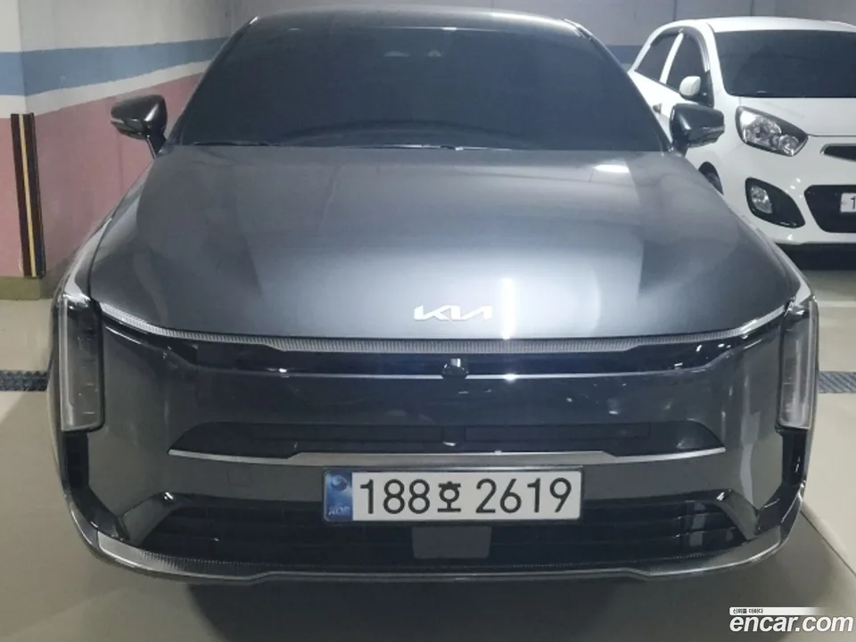 Kia K8 2.5 2WD 2025 — photo 1, buy with delivery to Moscow