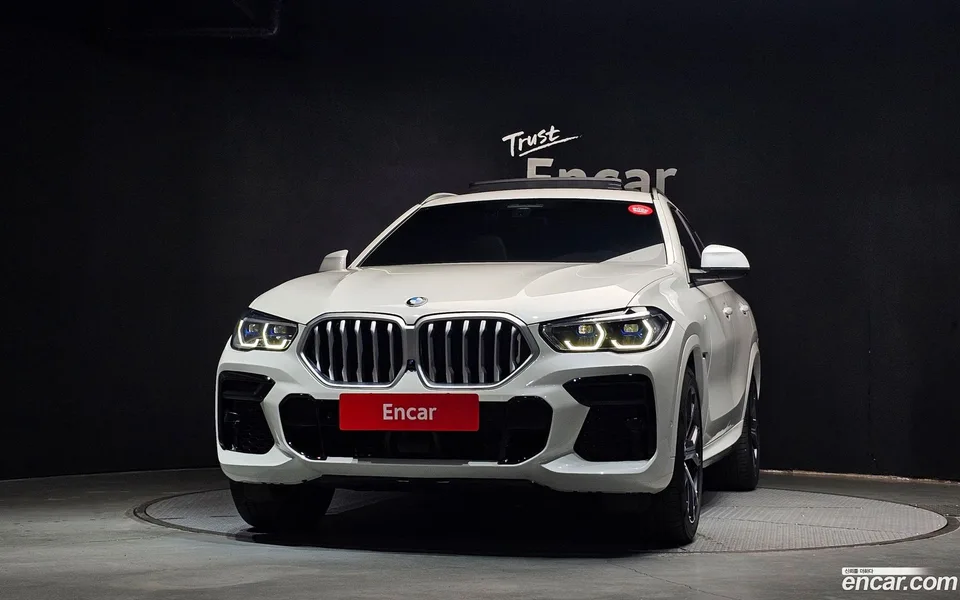 BMW X6 xDrive40i M 2023 — thumbnail 3