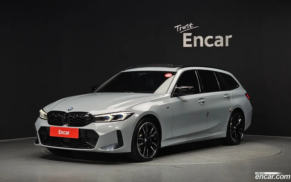 BMW 3 Series M340i xDrive 2023 — photo 1, buy with delivery to Moscow
