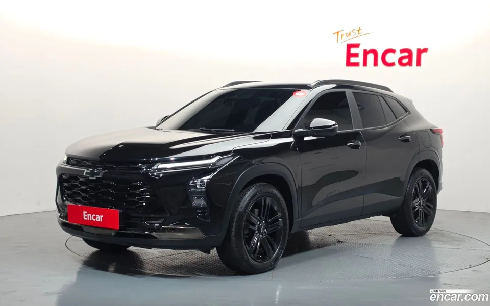 Chevrolet Trax Crossover 1.2 ACTIV 2023 — фото 1, купить с доставкой в Москву
