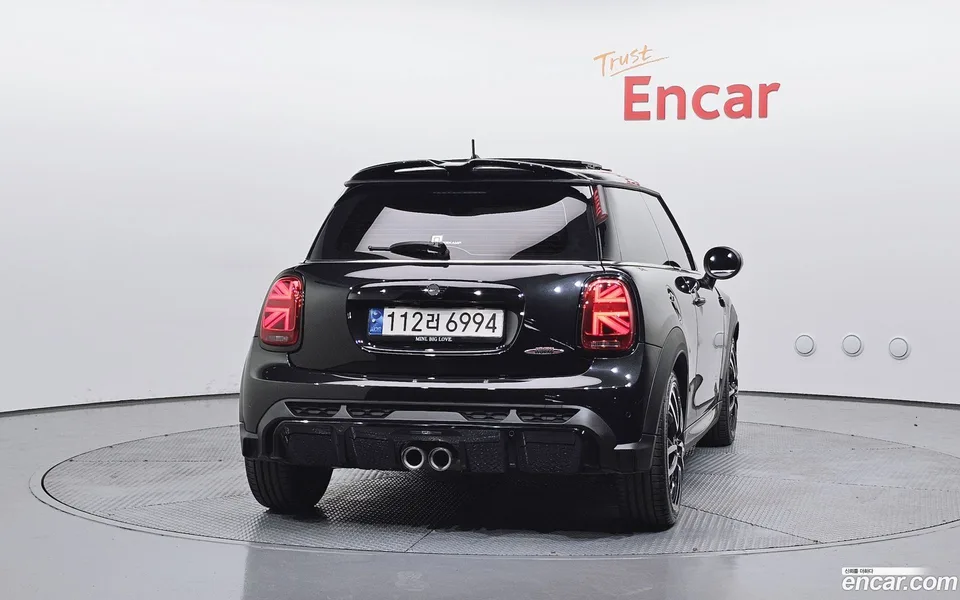 MINI Cooper S JCW 2023 — thumbnail 4