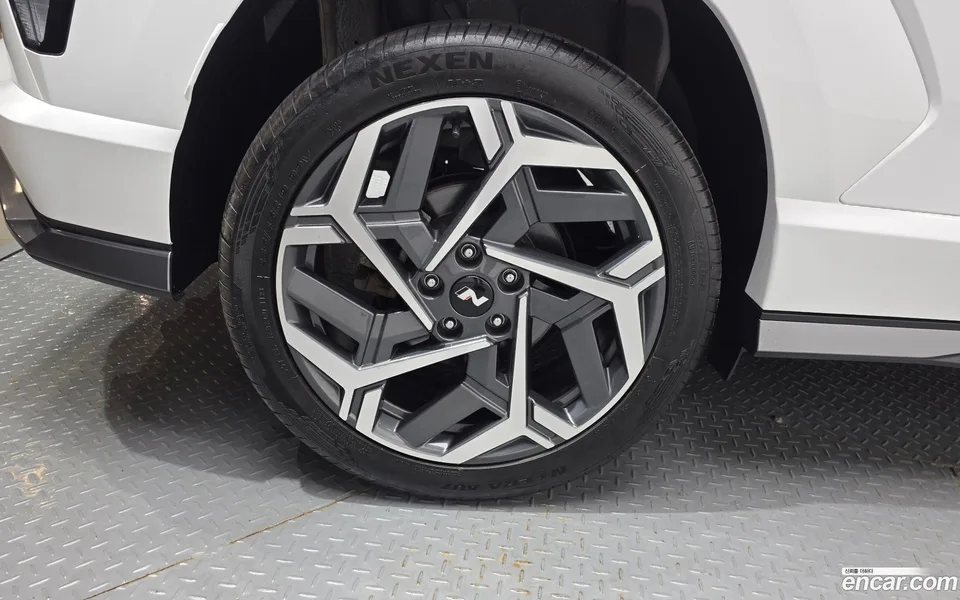Hyundai Kona 1.6 2WD 2023 — thumbnail 5