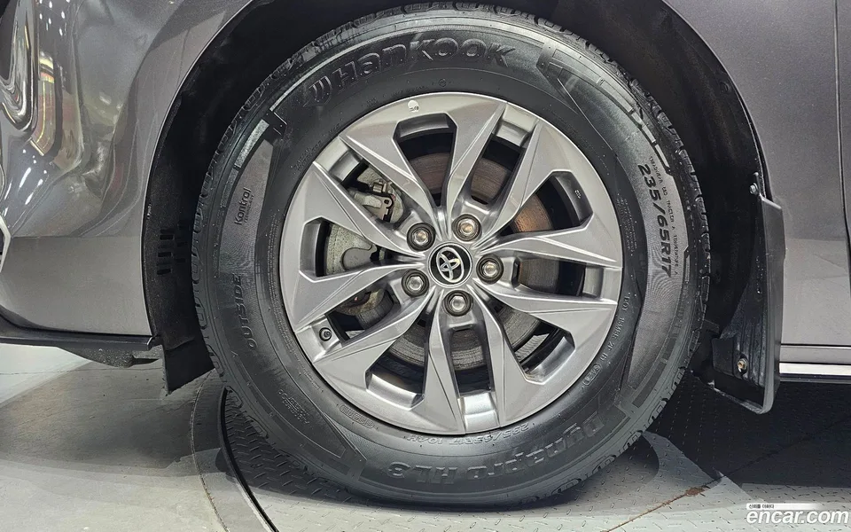 Toyota Sienna 2.5 AWD 2023 — thumbnail 5