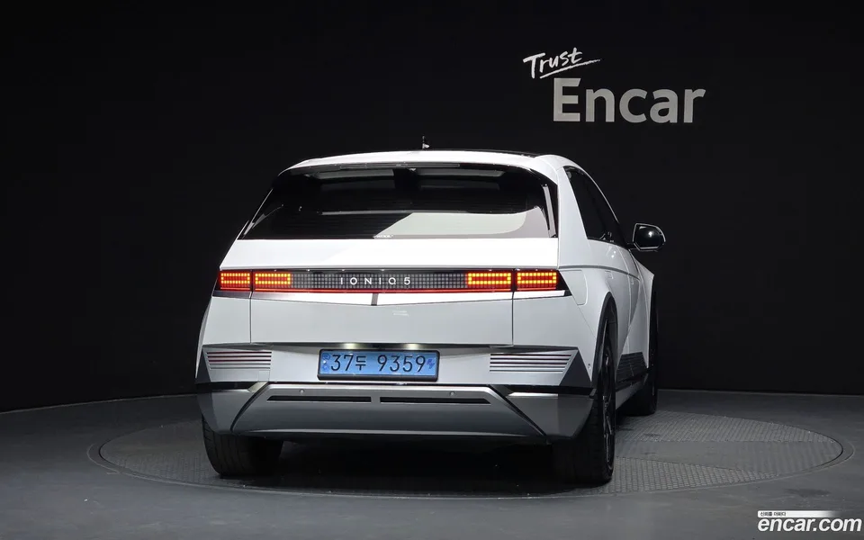 Hyundai Ioniq 5 2024 — thumbnail 4