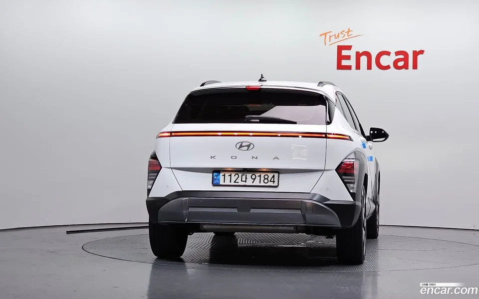 Hyundai Kona 1.6 2WD 2023 — thumbnail 4